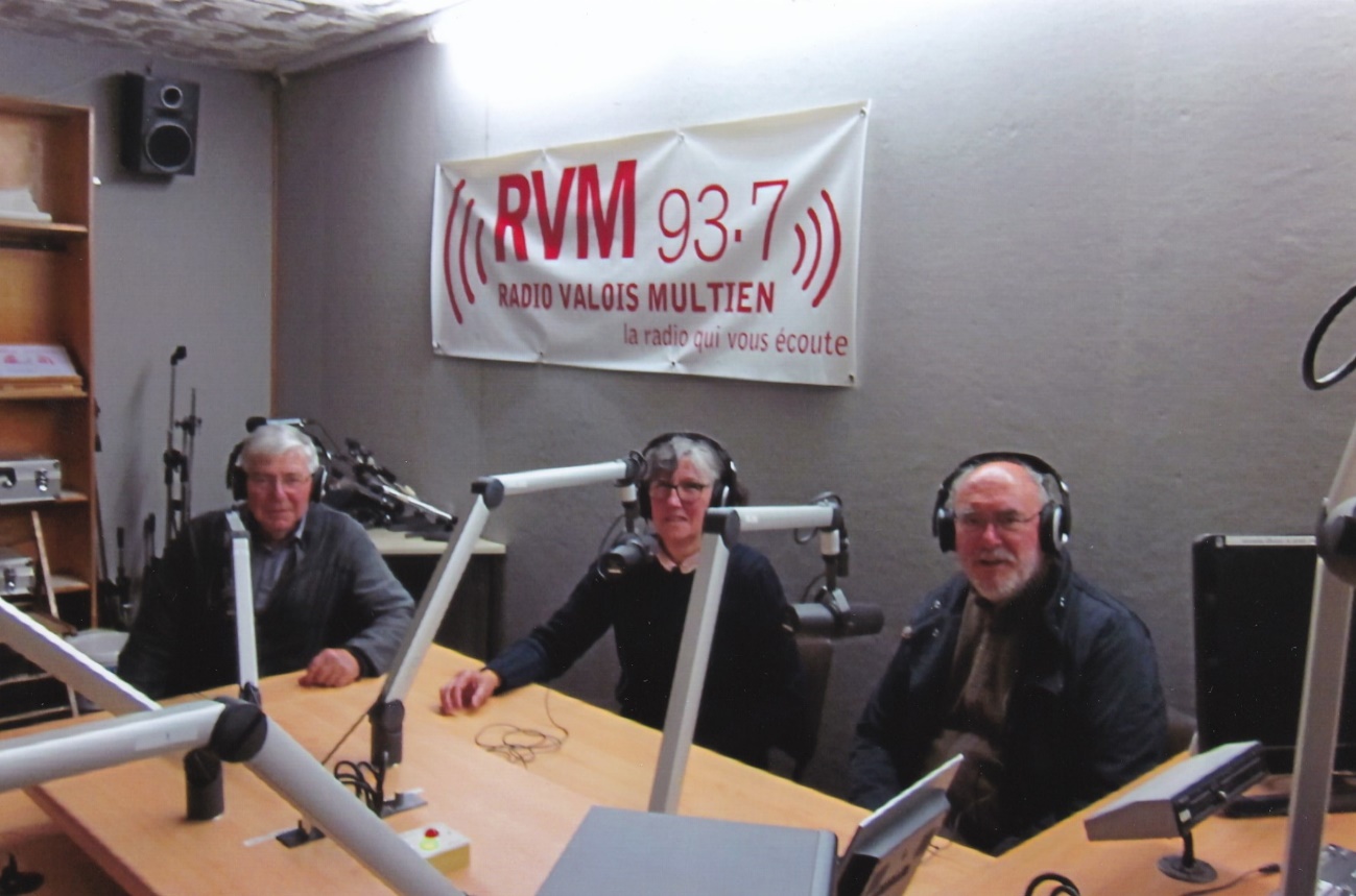 De Gauche à droite : Jean-Marie Gillardin, Maryse Delafollie et Pascal Lenoir — Studio de la radio RVM (Crépy-en-Valois), 2018.